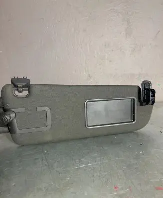Audi A6 S6 C6 4F Sun visor 4F0857552