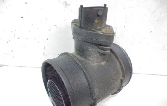 Opel Combo C Mass air flow meter 24439252