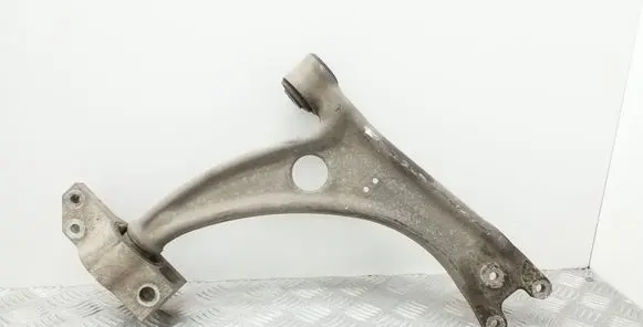 Volkswagen Tiguan Front lower control arm/wishbone 3C0407151F