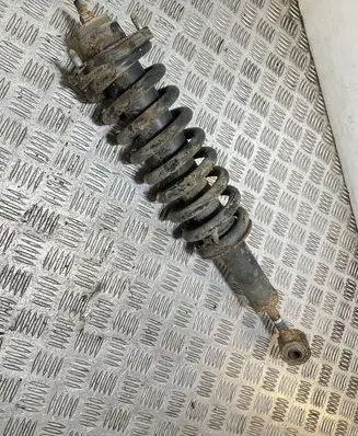 Toyota Hilux (AN10, AN20, AN30) Front shock absorber/damper