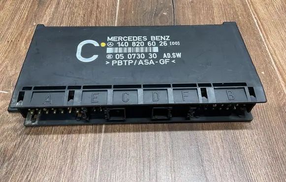 Mercedes-Benz S W140 Comfort/convenience module 1408200026