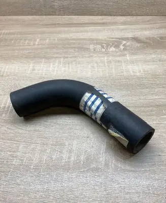 Toyota Corolla Verso E121 Engine coolant pipe/hose 31370000055 3700000055