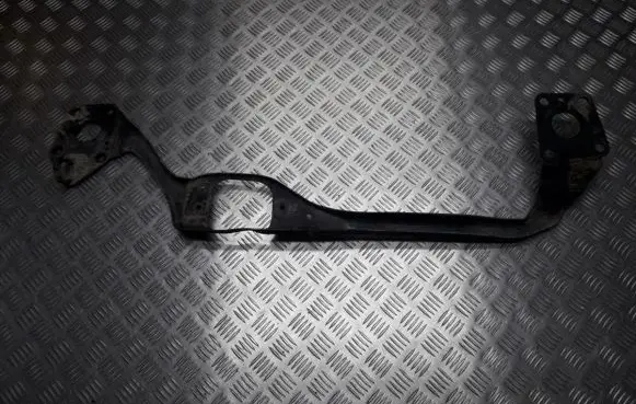 Audi A4 S4 B5 8D Radiator support slam panel 8d0805851