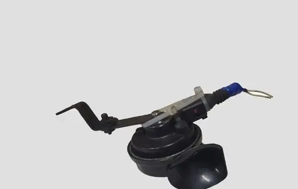 Toyota Corolla Verso E121 Horn signal A28657625