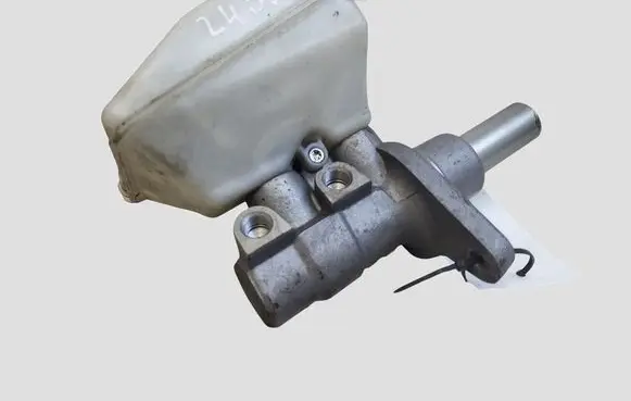 Citroen DS5 Master brake cylinder 9654002180 03355815253