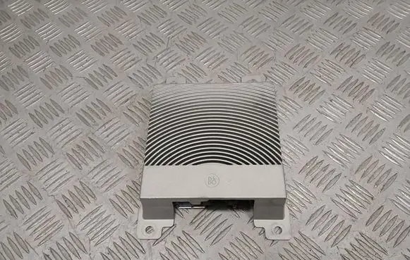 Sound amplifier