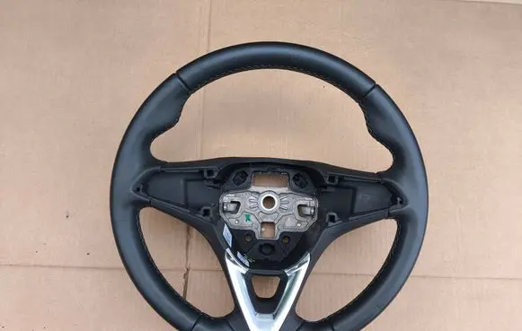 Opel Crossland X Steering wheel 39238138 34341791A