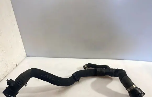 Audi A4 S4 B8 8K Engine coolant pipe/hose 8K0121049M
