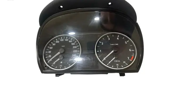 BMW 3 E90 E91 Speedometer (instrument cluster) 697465101 683003862 14369510