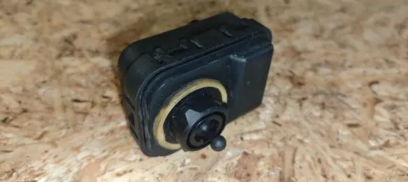 Opel Zafira A Headlight level adjustment motor 