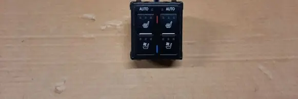Lexus RX 450H Seat heating switch 8475248010