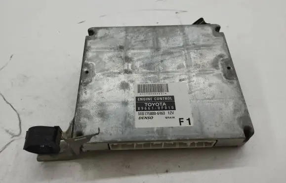 Toyota Corolla Verso AR10 Engine control unit/module 896610F010 MB1758006463