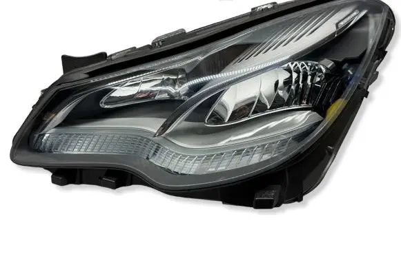 Mercedes-Benz E C207 W207 Headlight/headlamp A2079064700
