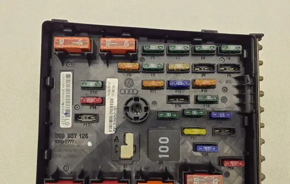Volkswagen Sharan Fuse box set 3C0937125 63592777
