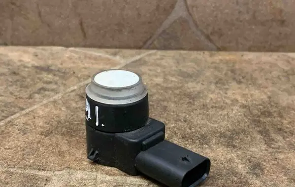 Mercedes-Benz E W212 Parking PDC sensor A2125420018