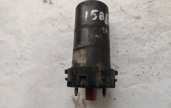 High voltage ignition coil