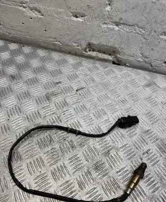 Volkswagen Transporter - Caravelle T5 Lambda probe sensor 070906262