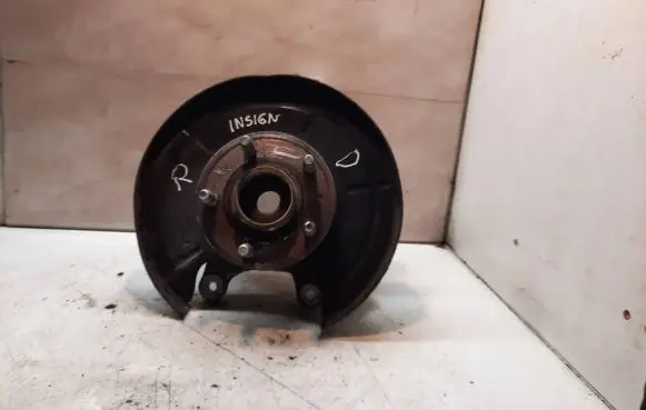 Opel Insignia A Rear wheel hub