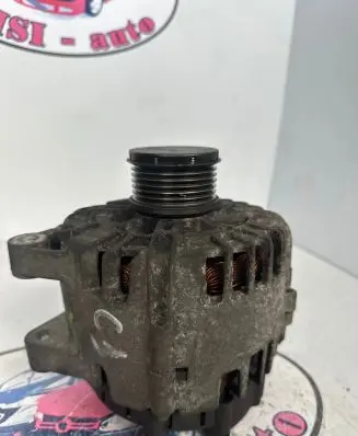 Citroen C4 I Generator/alternator 96656177