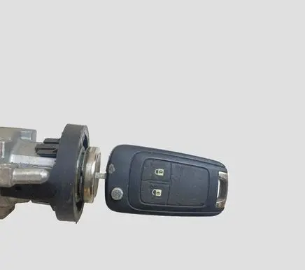 Opel Insignia A Ignition lock 20939745 10040210129