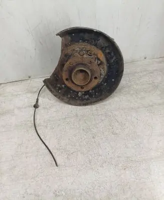 Volvo S80 Rear wheel hub 9200623