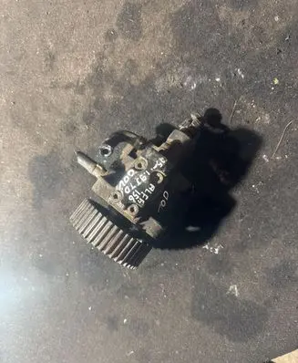 Alfa Romeo 156 Fuel injection high pressure pump 0445010007