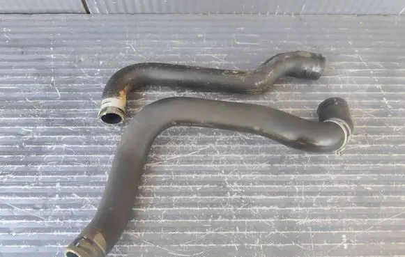 Nissan Juke I F15 Engine coolant pipe/hose JUKEF15DCIWAZ
