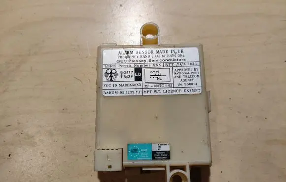 BMW 5 E39 Alarm control unit/module 8376993