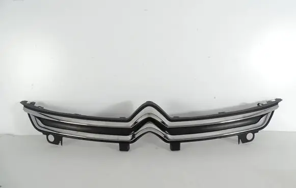 Citroen C4 II Picasso Front bumper upper radiator grill 50122131