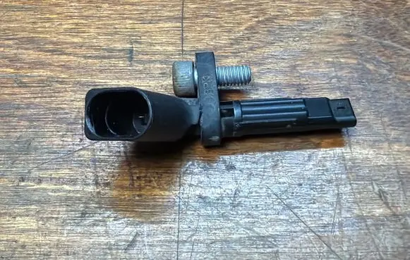 Audi Q5 SQ5 ABS brake wheel speed sensor 0265007929 4E0927803D