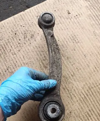 BMW X5 E70 Rear control arm J4546061T6