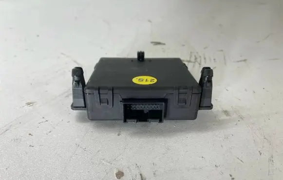 Volkswagen PASSAT B7 Gateway control module 1K0907530C 1K0907951