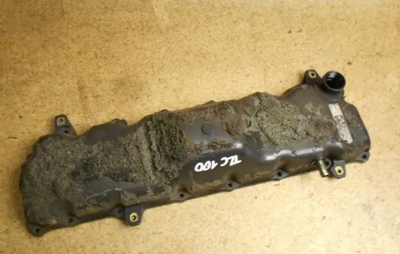 Toyota Land Cruiser (J100) Rocker cam cover 
