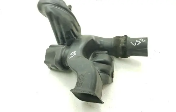 Intake resonator