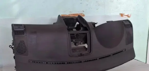 Volkswagen Touran I Dashboard 1T1857001
