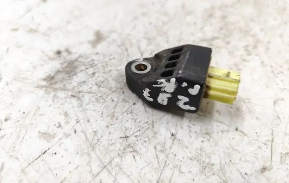 Subaru Legacy Airbag deployment crash/impact sensor