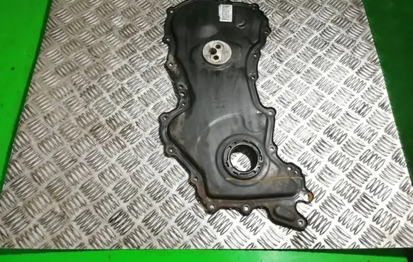 Nissan Qashqai Timing chain cover 135027147R