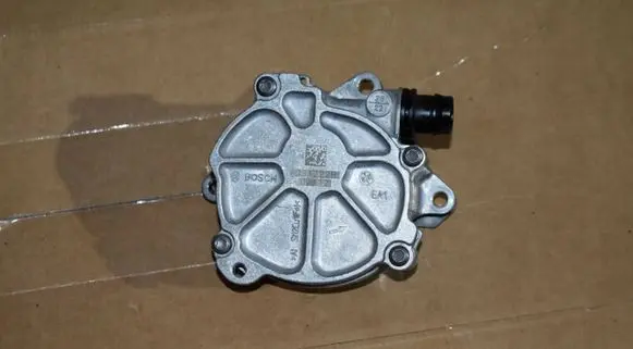 Mercedes-Benz E W214 Vacuum pump A2544300000555