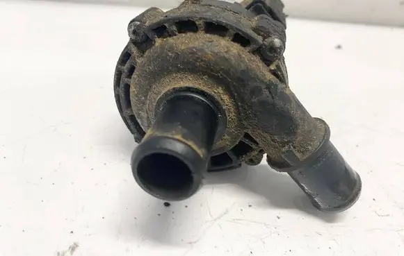 Suzuki Grand Vitara II Electric auxiliary coolant/water pump 0392023015