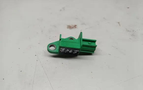 Audi Q7 4L Airbag deployment crash/impact sensor 1K0909606C 5WK43544