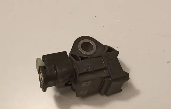 Mercedes-Benz GLC AMG Airbag deployment crash/impact sensor A2139051300 869108 13269