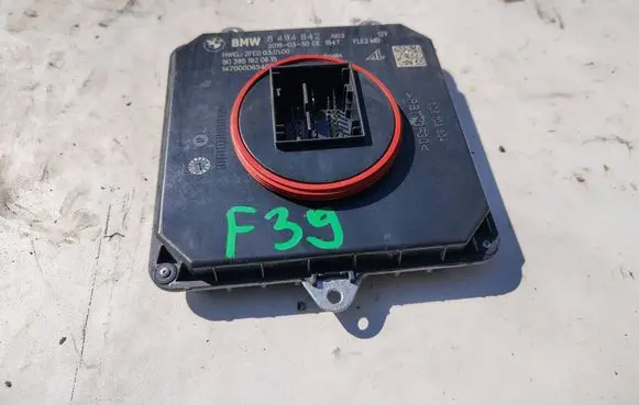 BMW X2 F39 LED ballast control module 8494842