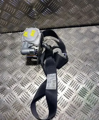 Subaru Forester SJ Front seatbelt