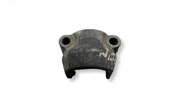 Mercedes-Benz C W203 Sway bar bush bracket, front A2033231140