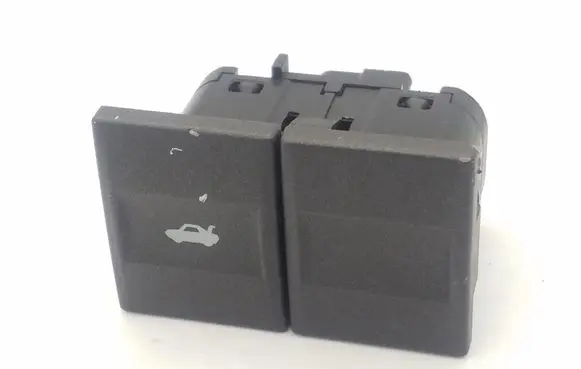 Ford Mondeo Mk III Tailgate opening switch 3S7T19D514AB D3L0B