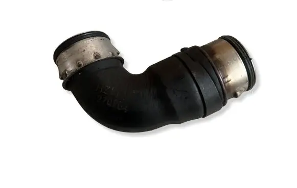Volkswagen Golf Plus Intercooler hose/pipe 1T0145790B