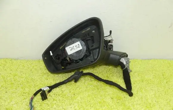 Volkswagen Tiguan Front door electric wing mirror 571857501