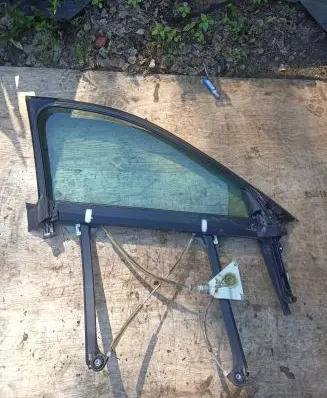 Audi A3 S3 8P Front window lifting mechanism without motor 8P4837629