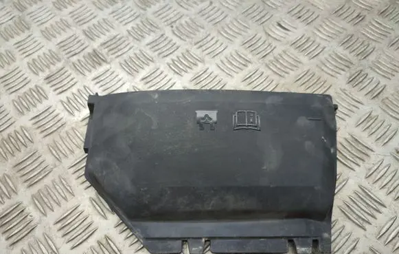 Land Rover Range Rover Evoque L538 Fuse box cover GK7214A076BA