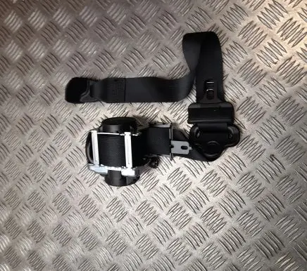 Nissan Juke II F16 Front seatbelt 651167700A